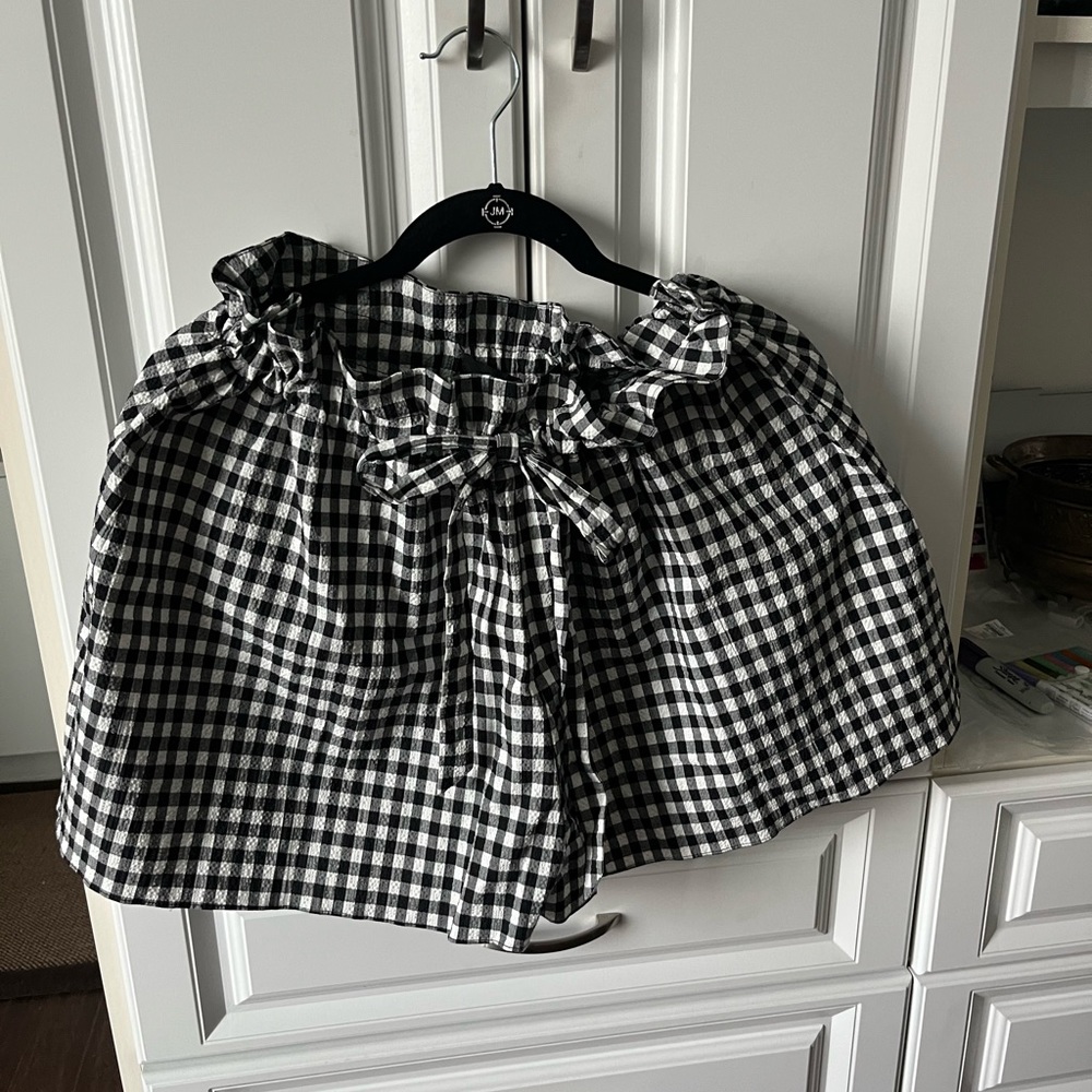 NWT Paper London Curacoa Shorts/ Hamburg Black & White Size 12